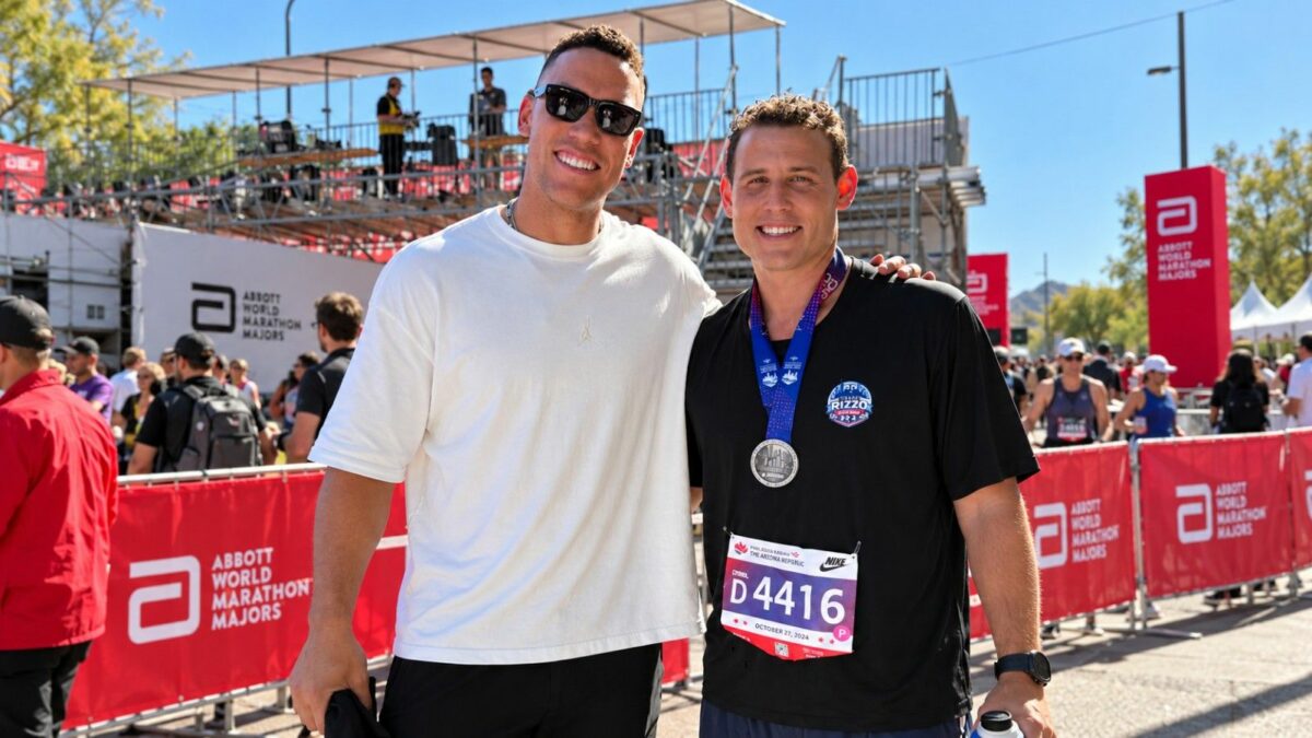 Aaron Judge is with Anthony Rizzo at the 2026 Bank of America Chicago Marathon on Sunday, October 11, 2026.